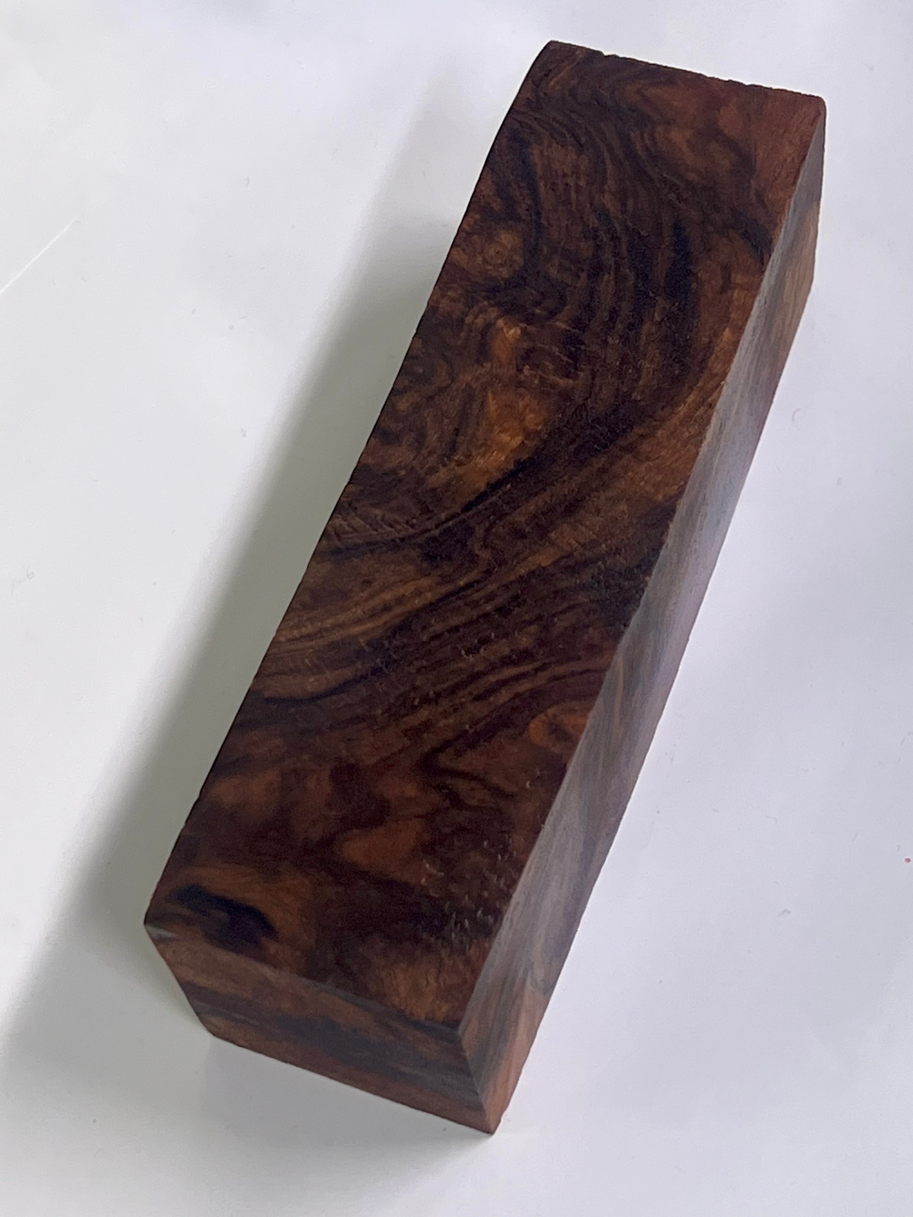 Premium Valnøtt Skaftemne