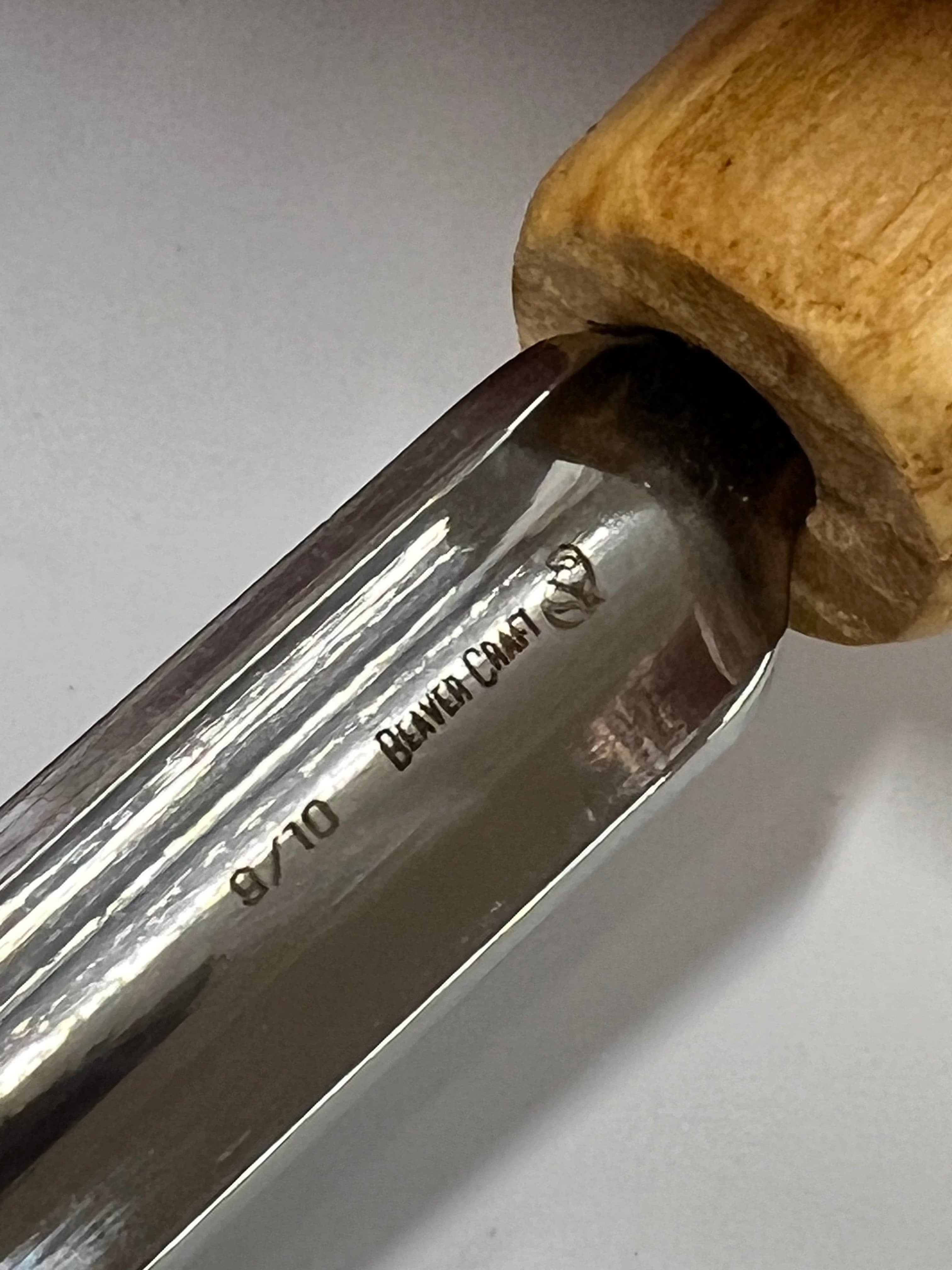 Treskjæringsjern 75x10mm rett rundet meisel P9/10 m/kulehåntak