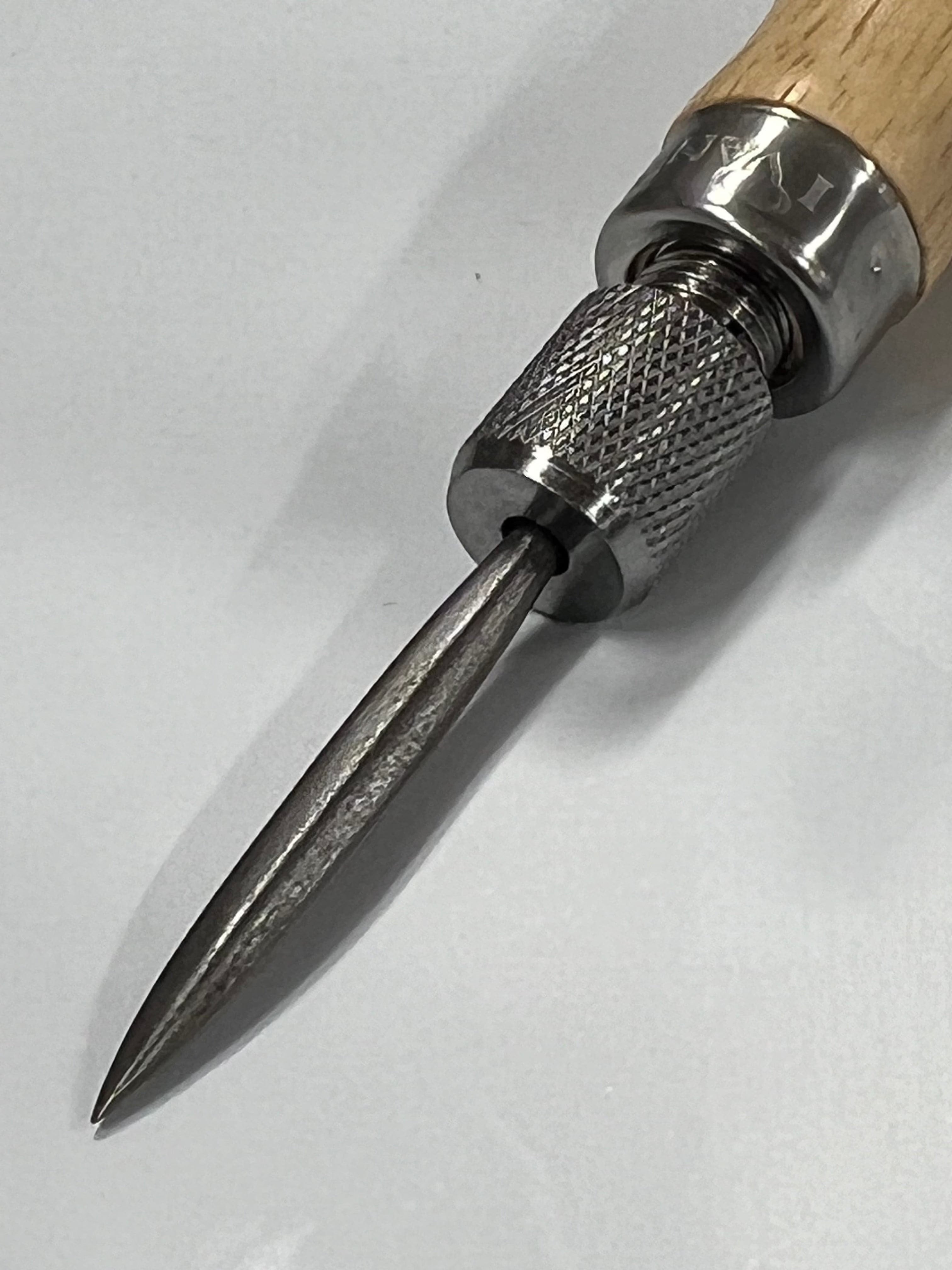 Syl med 4 olika blad