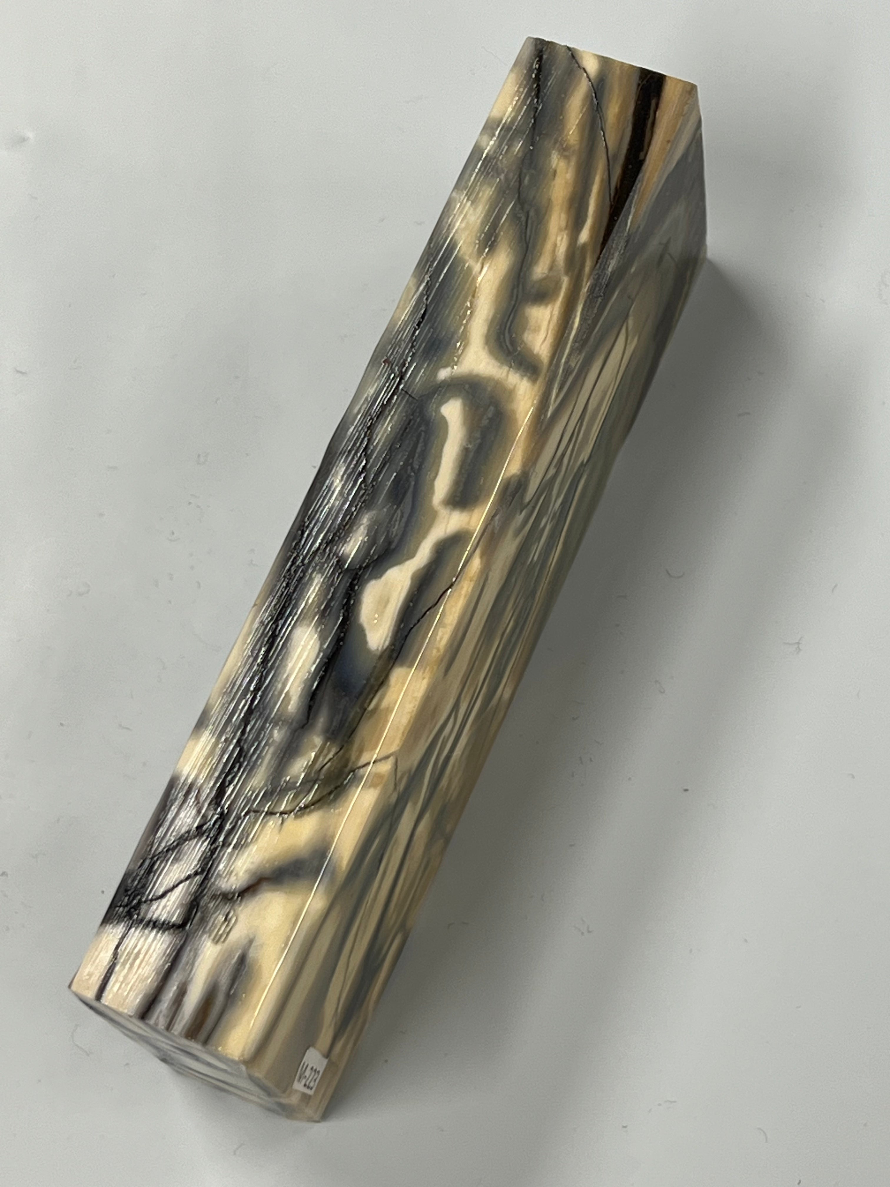 Mammutbeteskaftämne M223 (Vit)