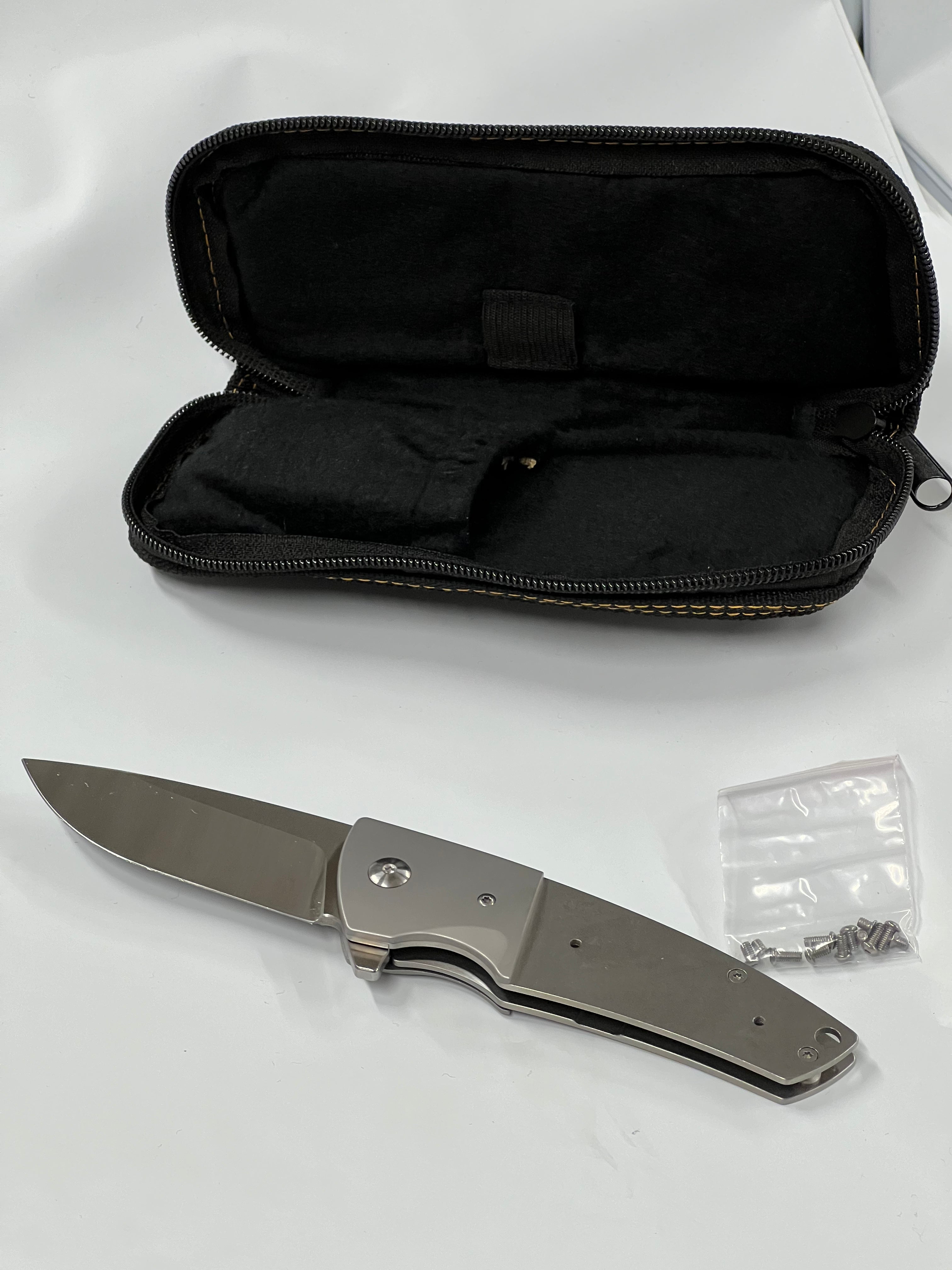 "Taktik" Foldekniv-sett med VG10 rustfritt stål