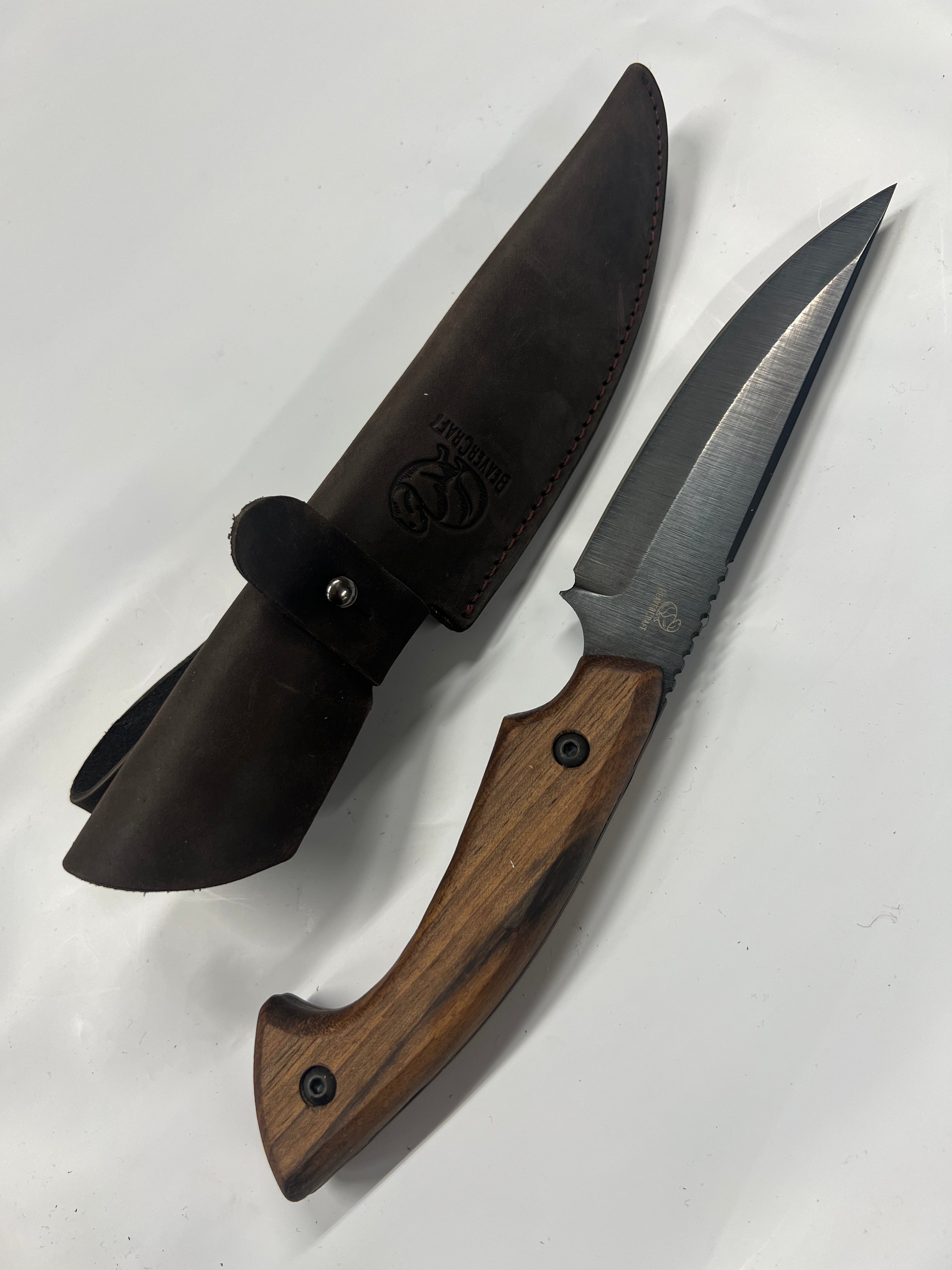 Ukrainsk Jaktkniv HGK6 med lærslire