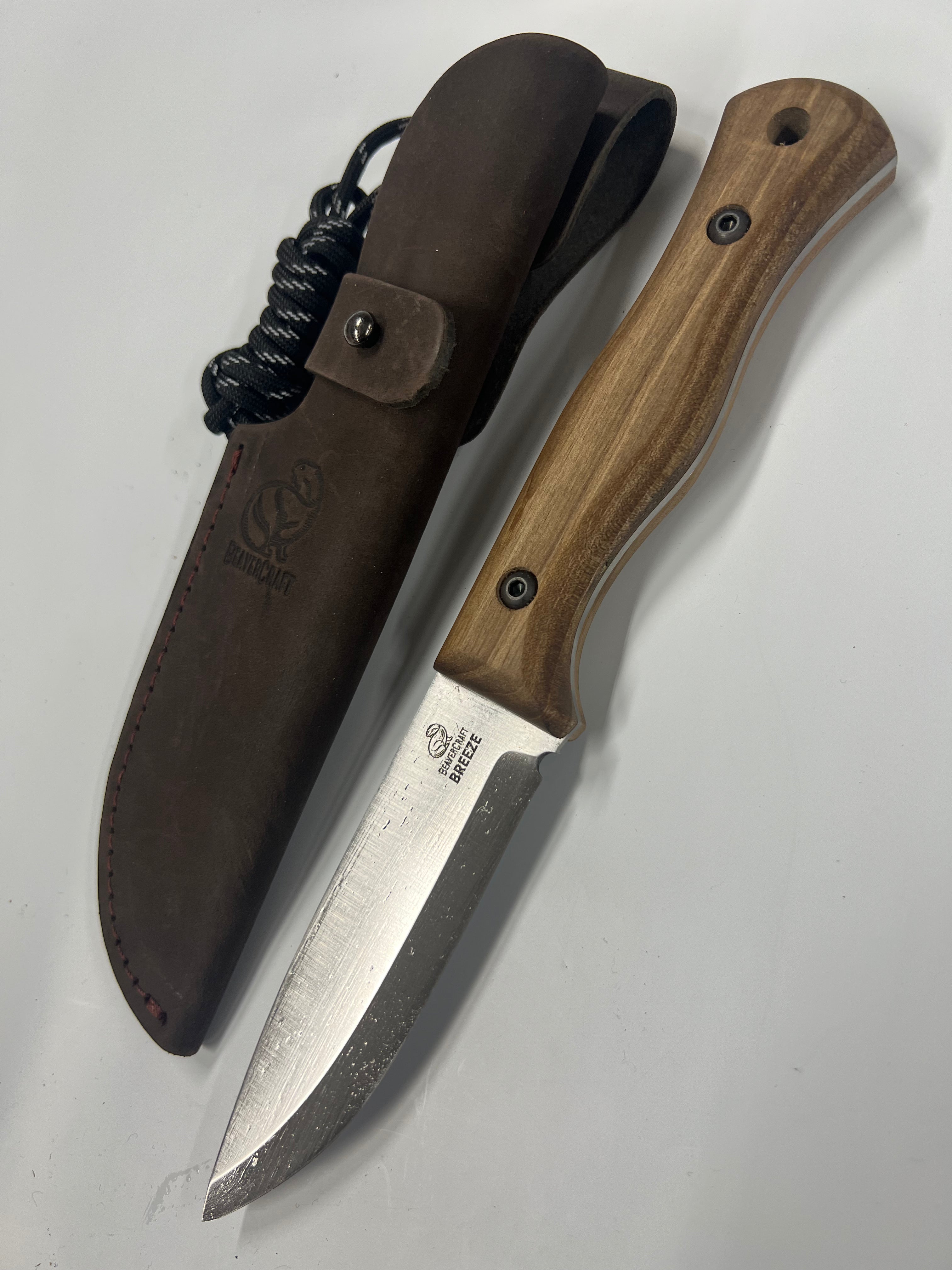 Bushcraft kniv BSH6 med lærslire