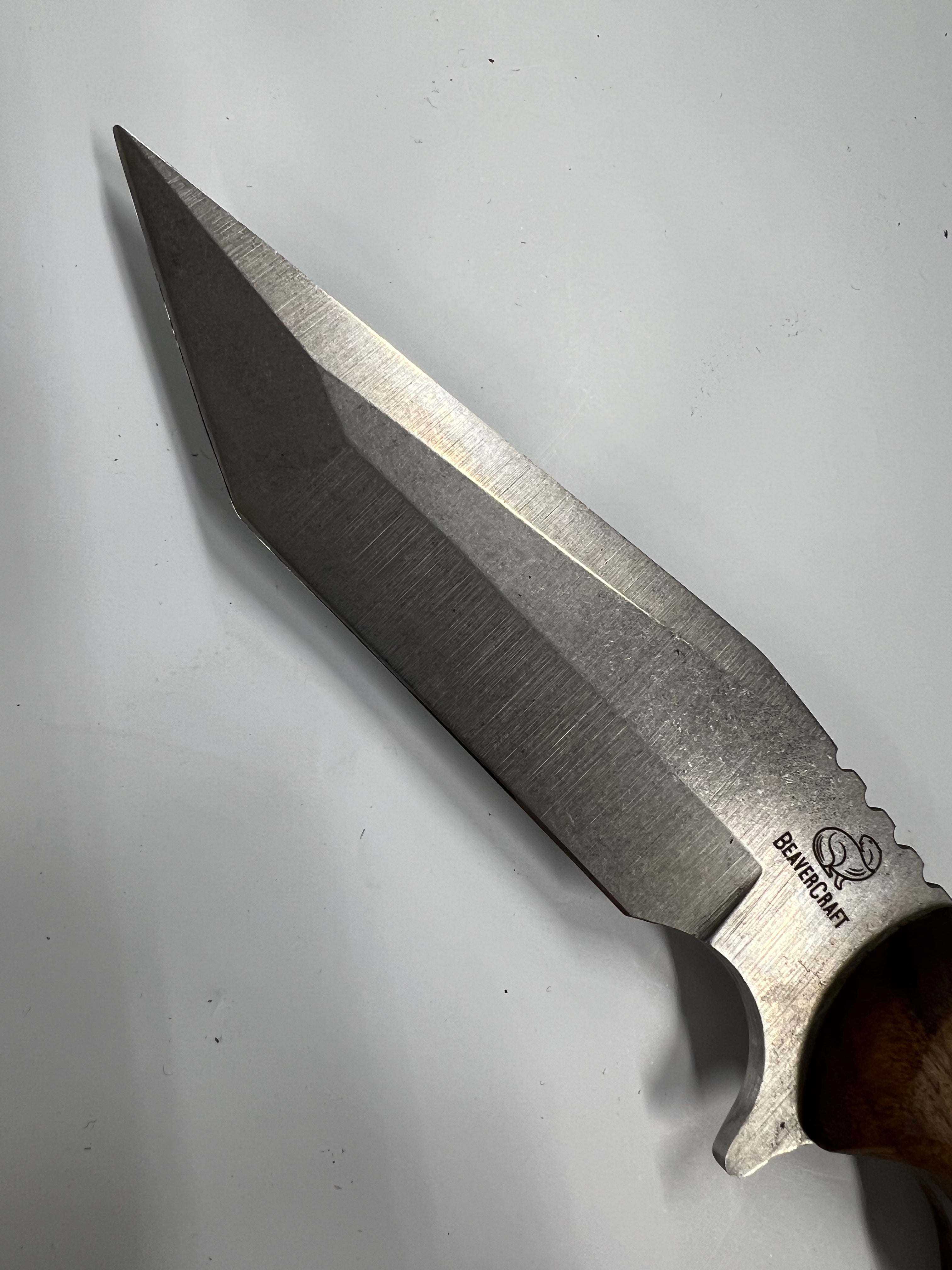 Ukrainsk Campingkarambit CGK1 med lærslire