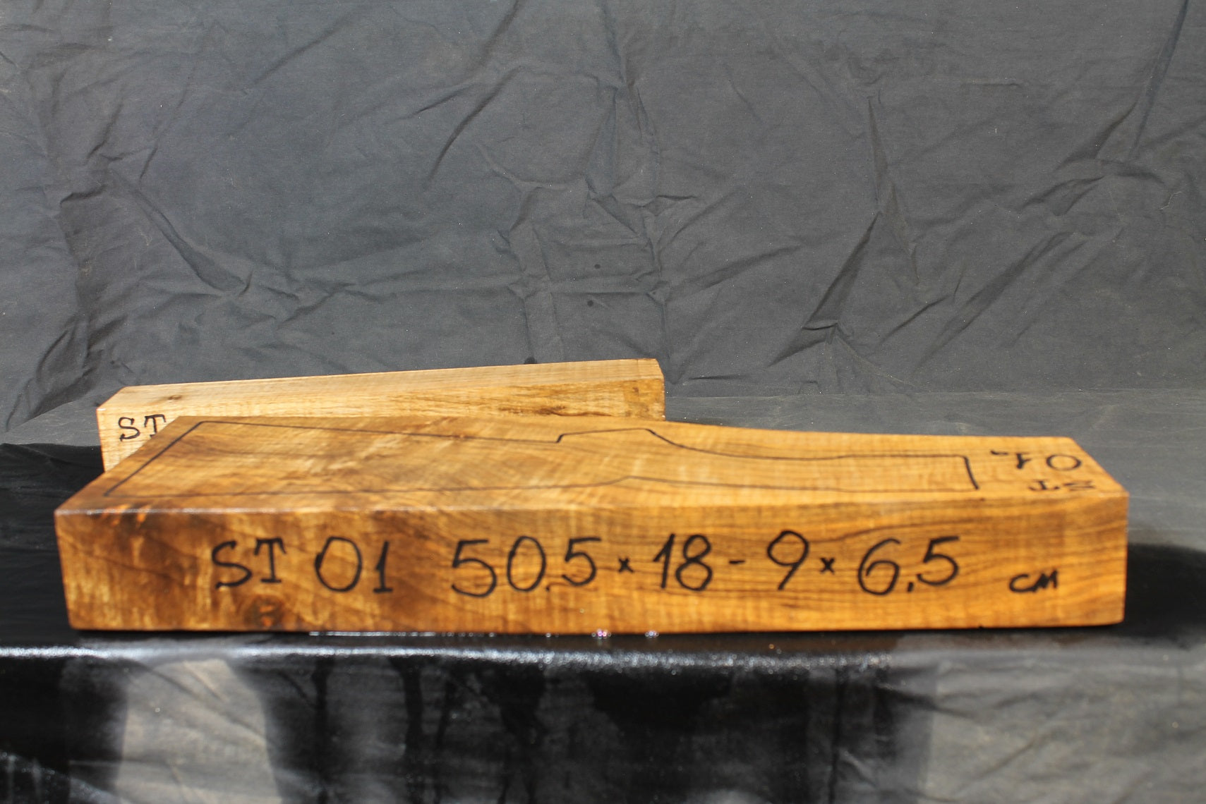 Hagelgevärskolv Blank Turkisk valnöt Standard ST01