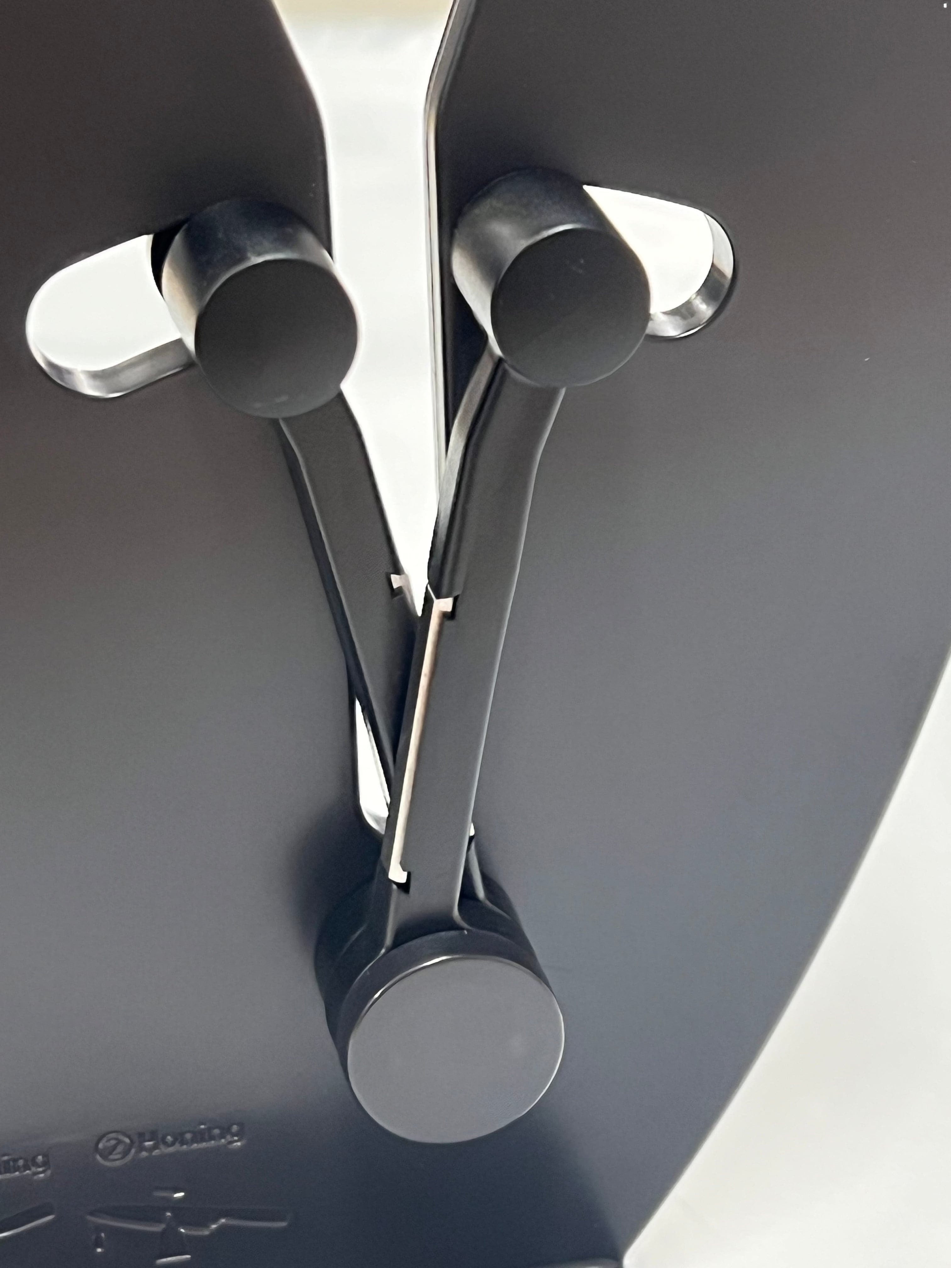 Knivslip med automatiskt justerbar vinkel 22-46 grader RISAM RM022