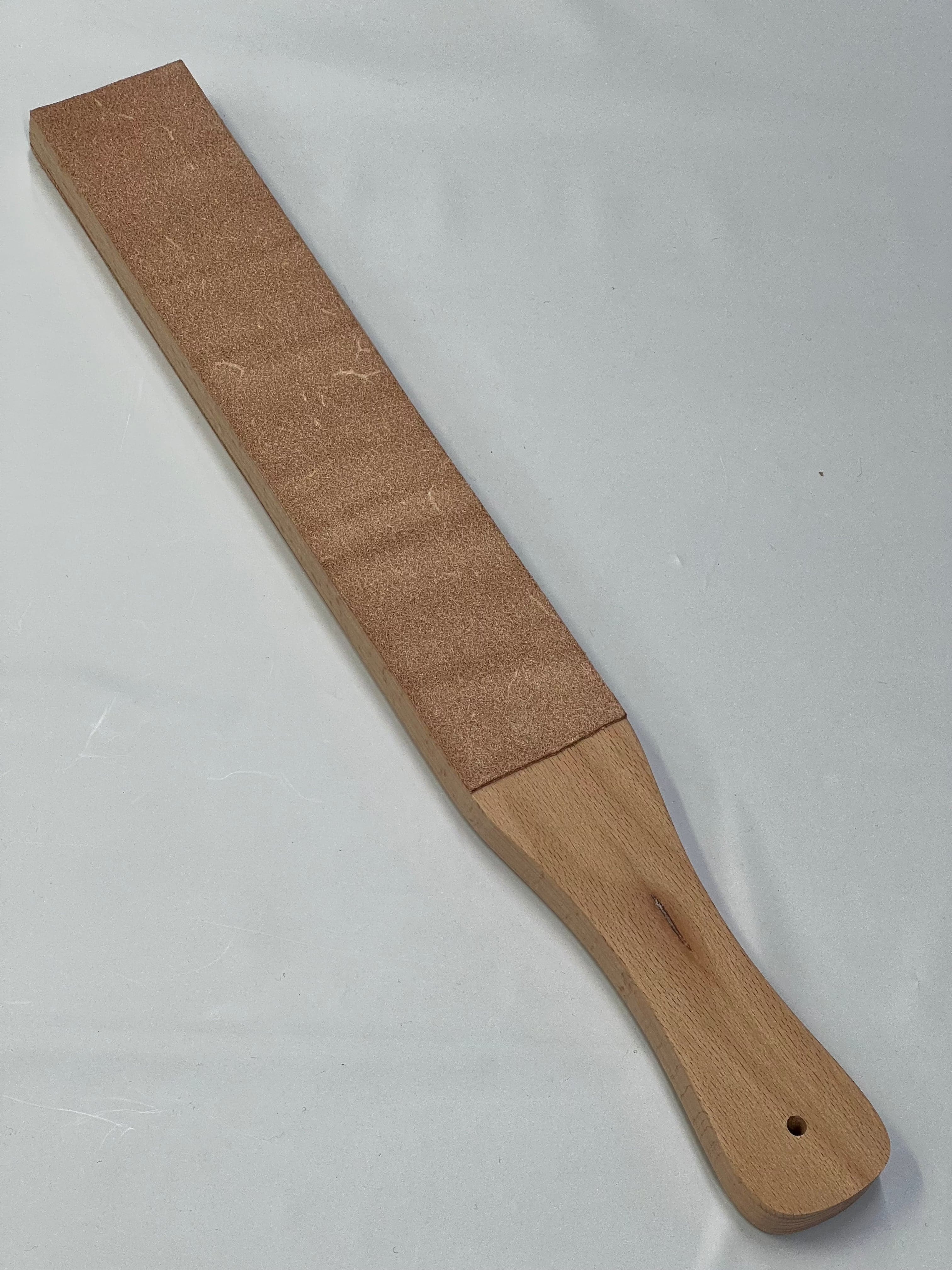 Läderrem dubbelsidig på träbas RW054-B