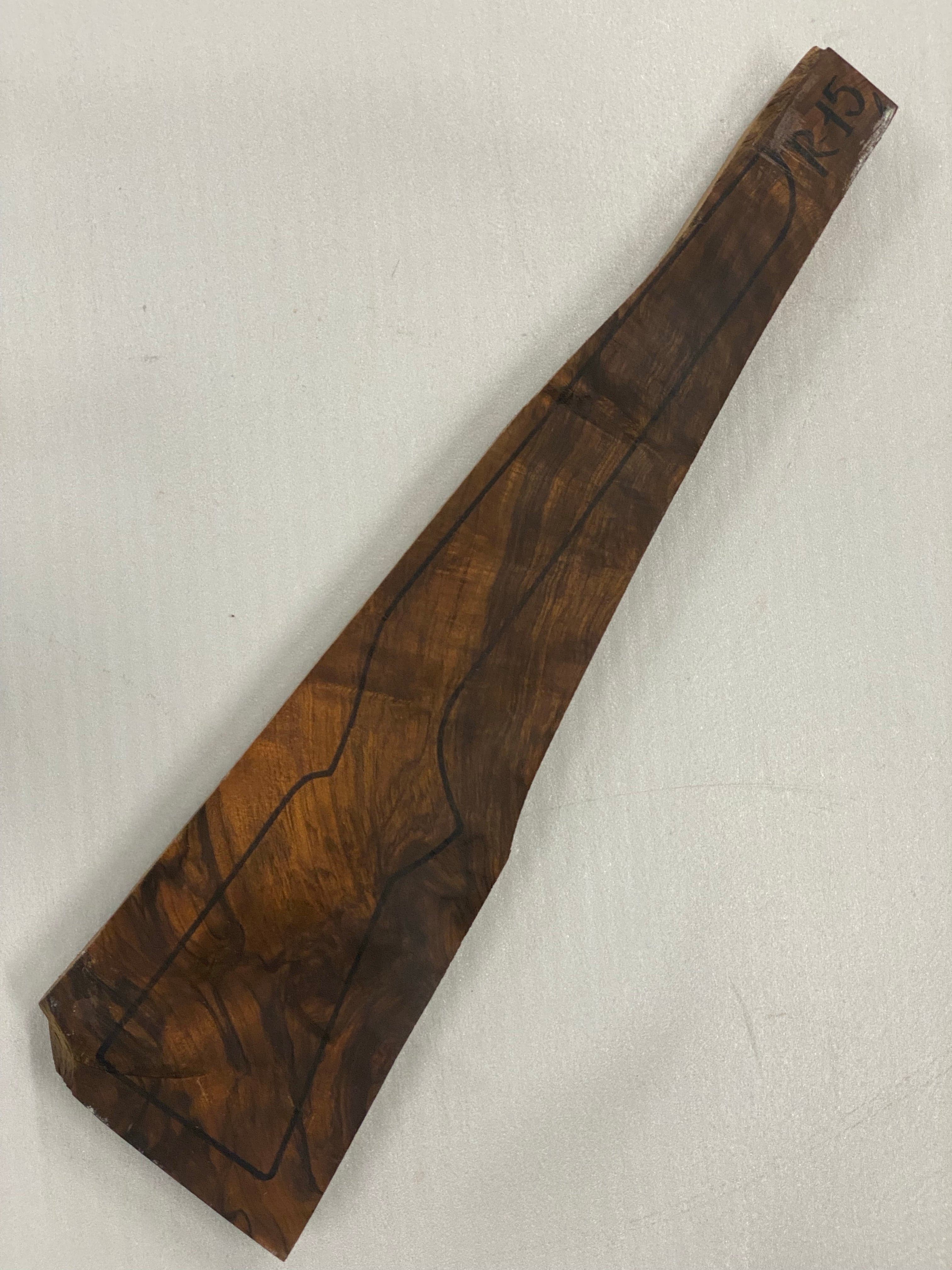 Riflestokkemne Tyrkisk Valnøtt Grad 5 R-15