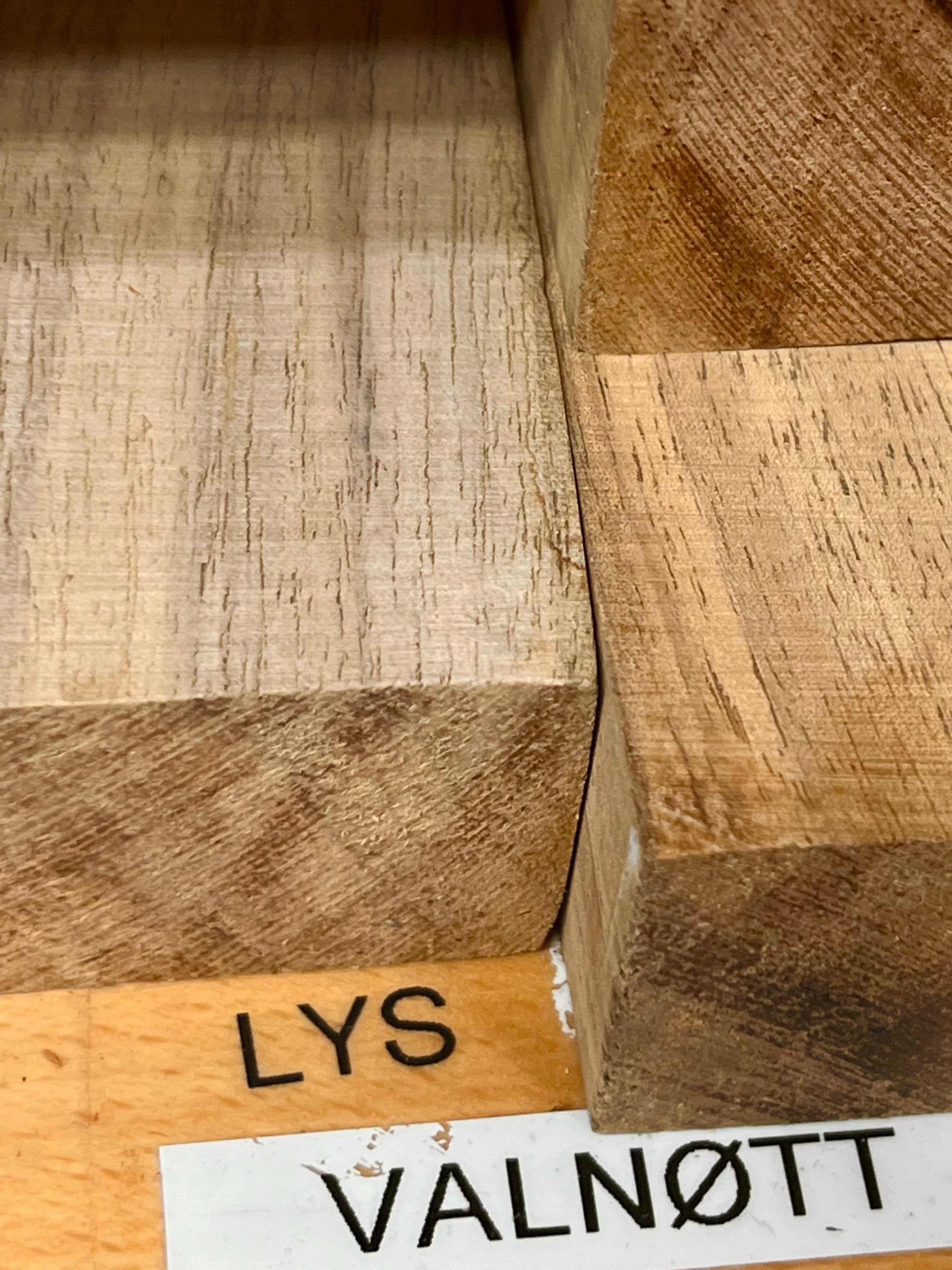 Knivskaftämne av trä