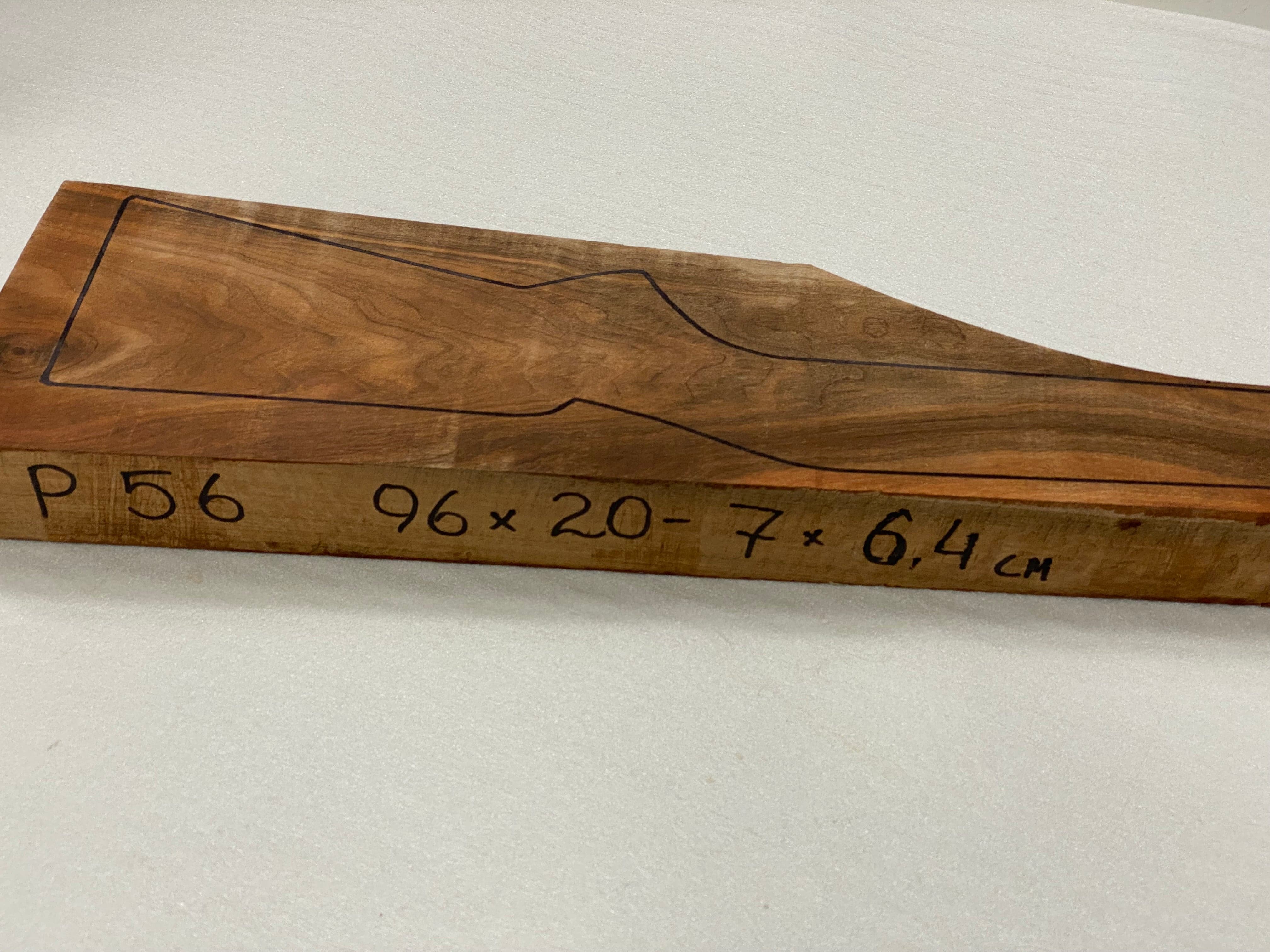 Riflestokkemne Tyrkisk Valnøtt Grad 3 P-56