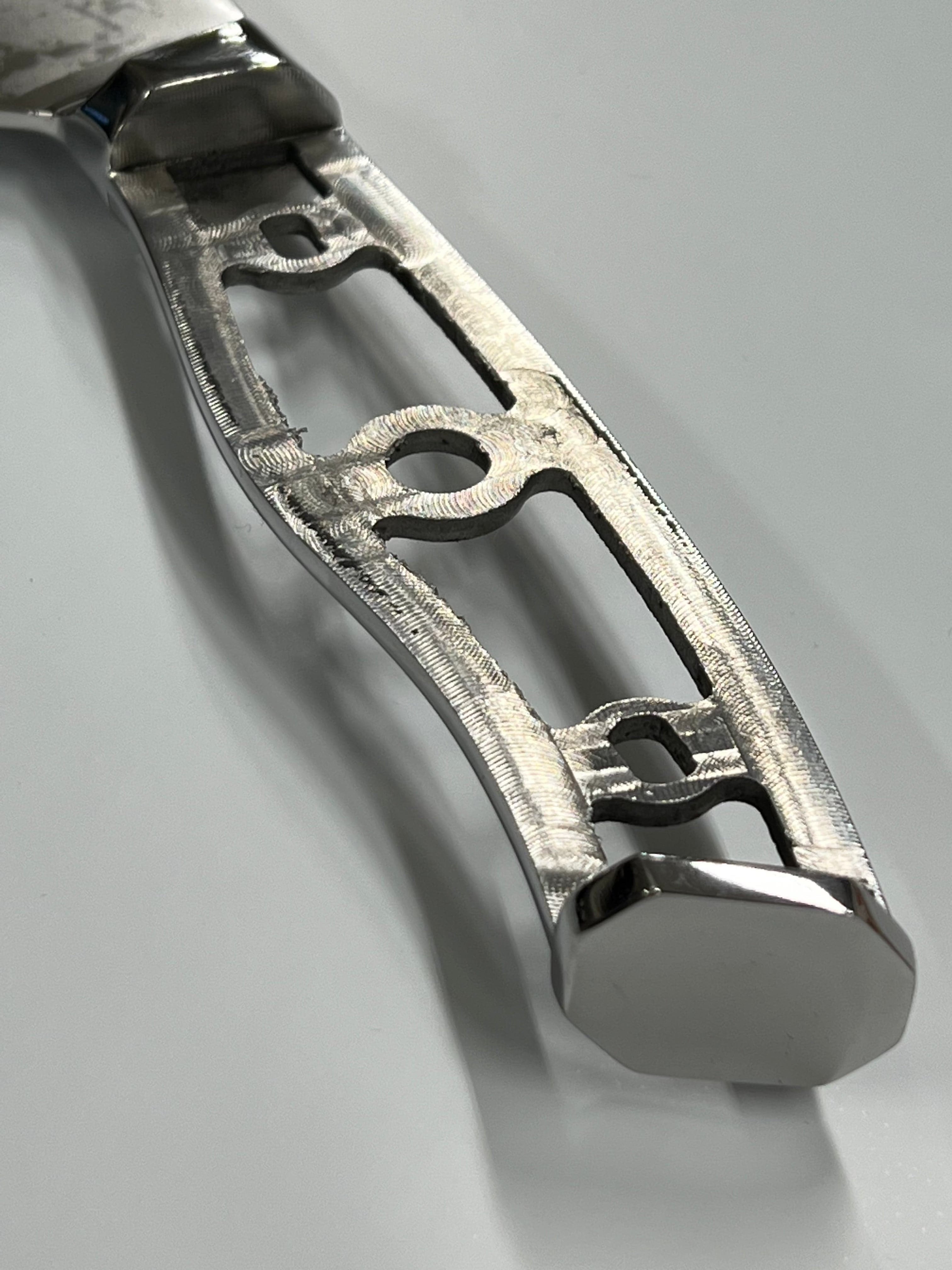 Santoku - AUS10 Damask kockkniv 20 cm full tånge med hölster