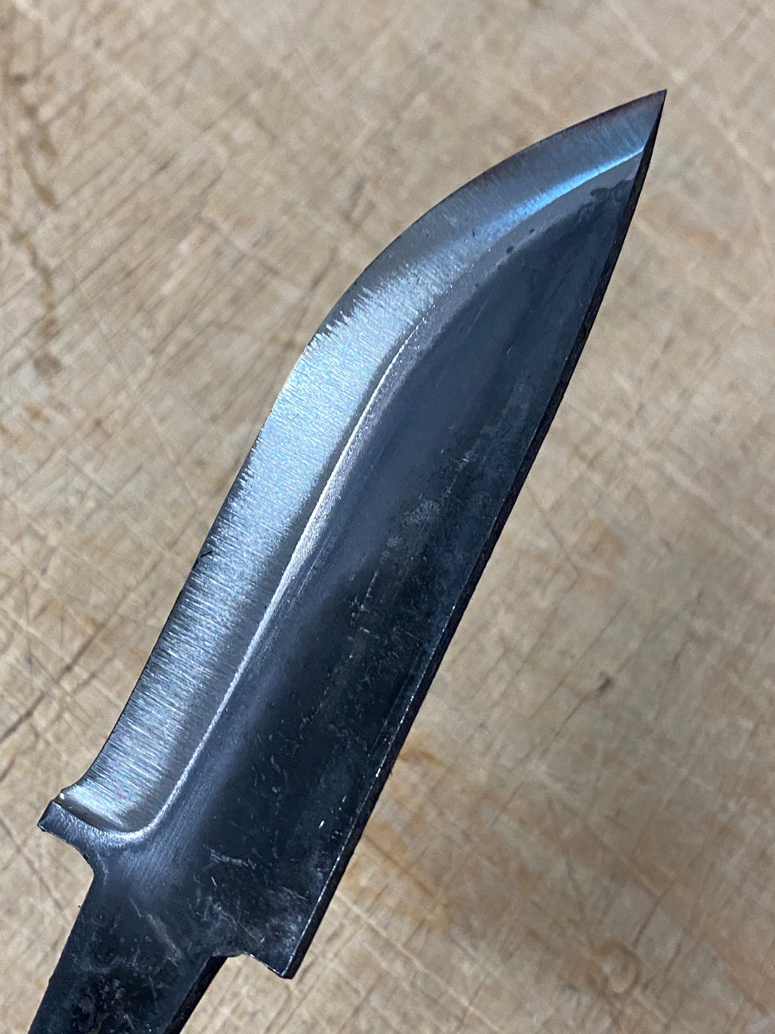 82 mm knivblad