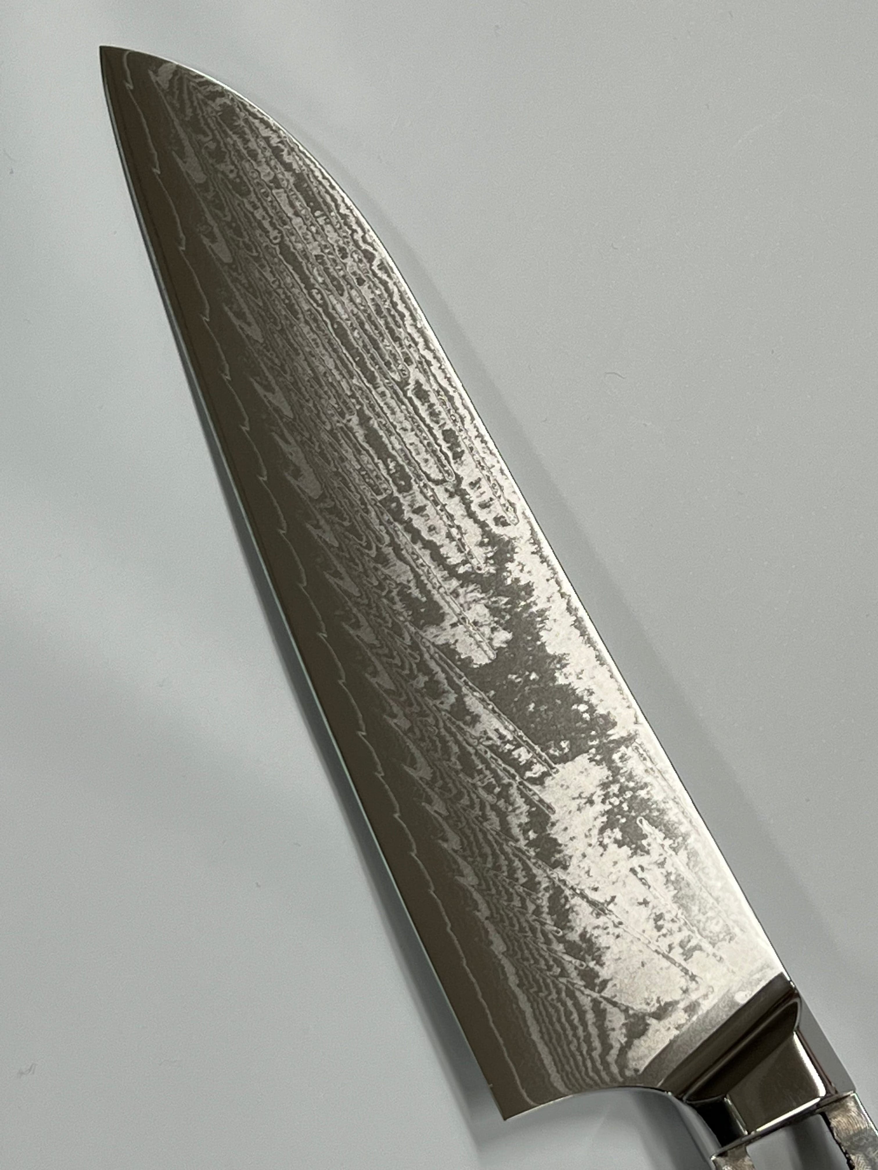Santoku - AUS10 Damask kockkniv 20 cm full tånge med hölster
