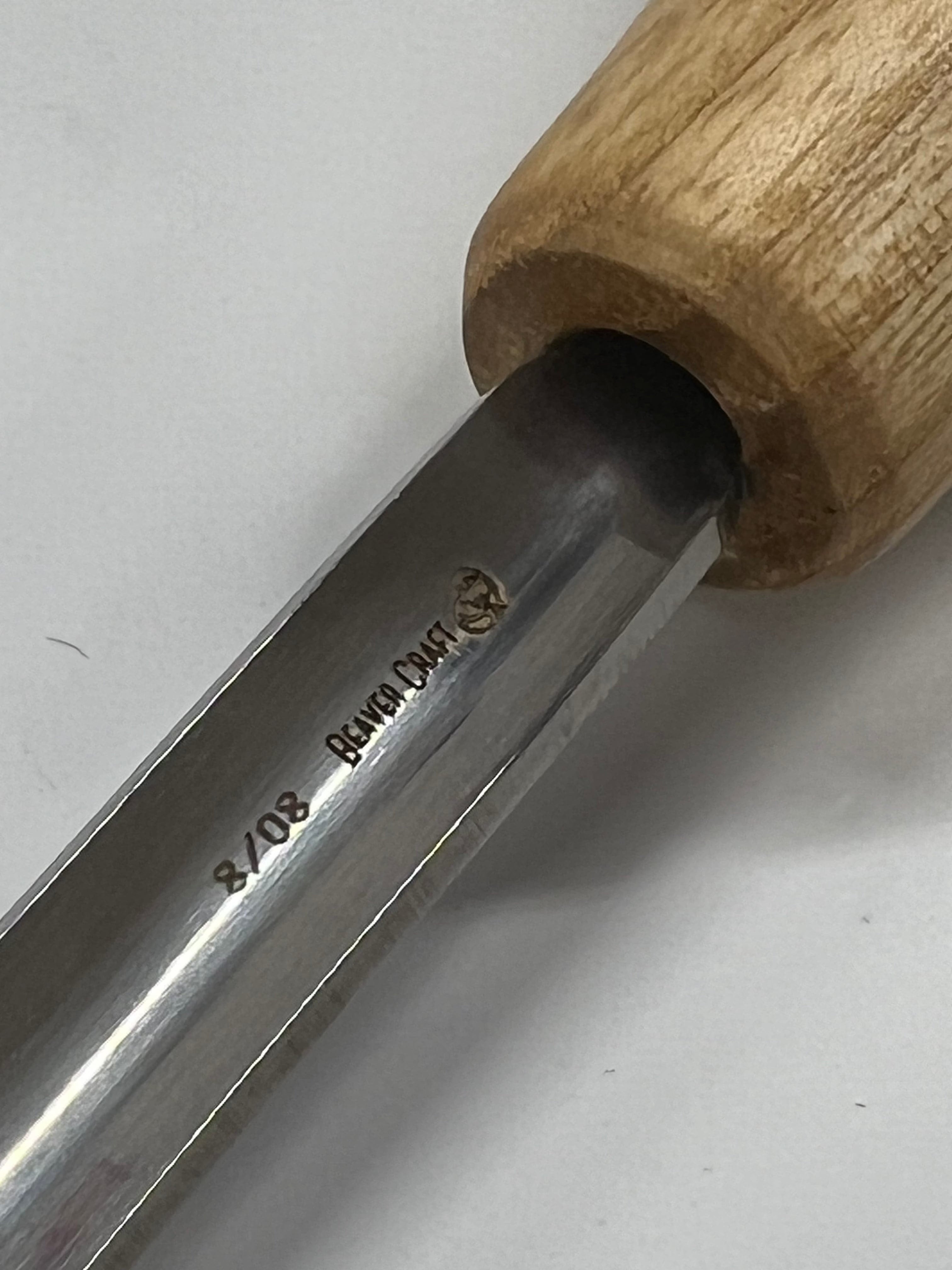 Träsniderijärn 75x14mm rak rundad mejsel P8/08 med kulhandtag