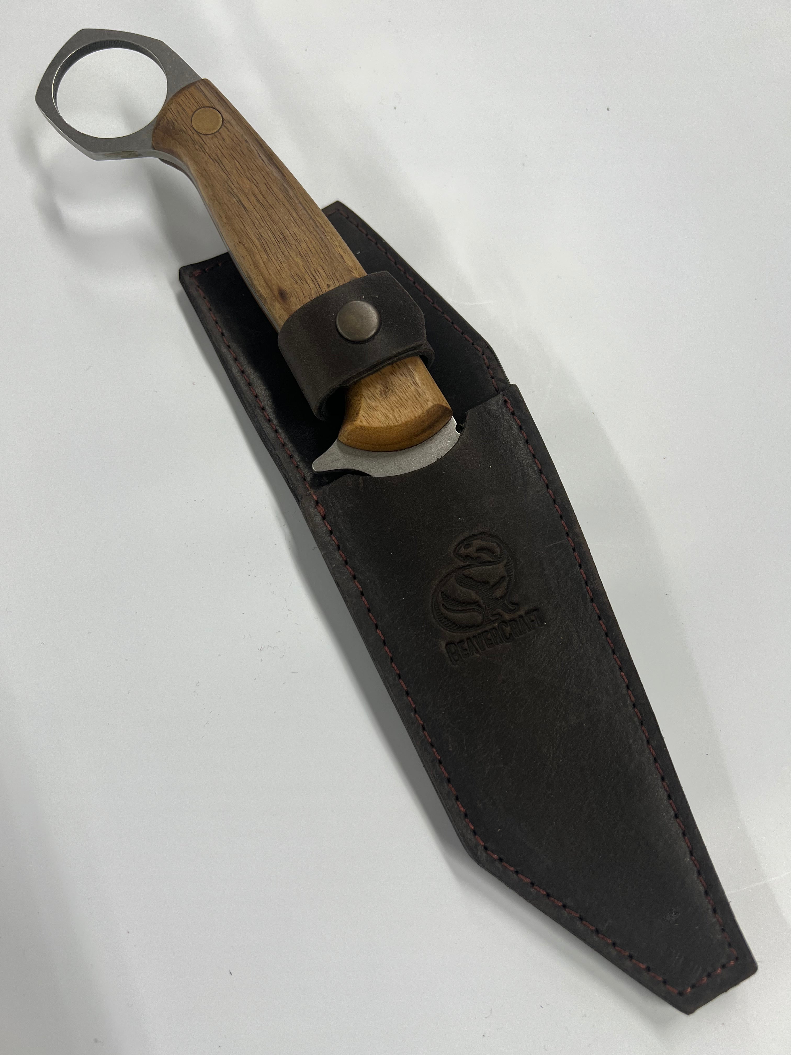 Ukrainsk Campingkarambit CGK1 med lærslire