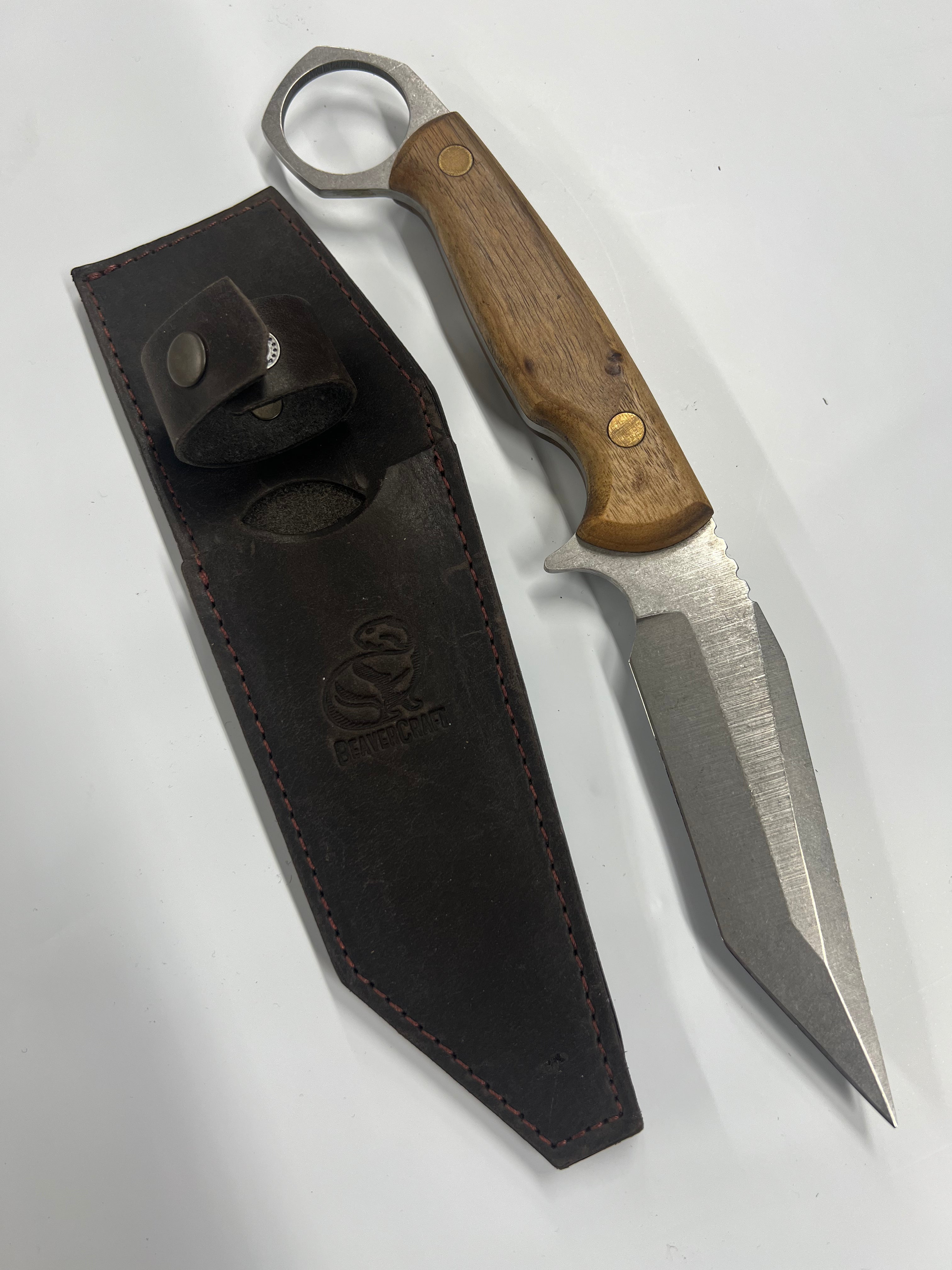Ukrainsk Campingkarambit CGK1 med lærslire