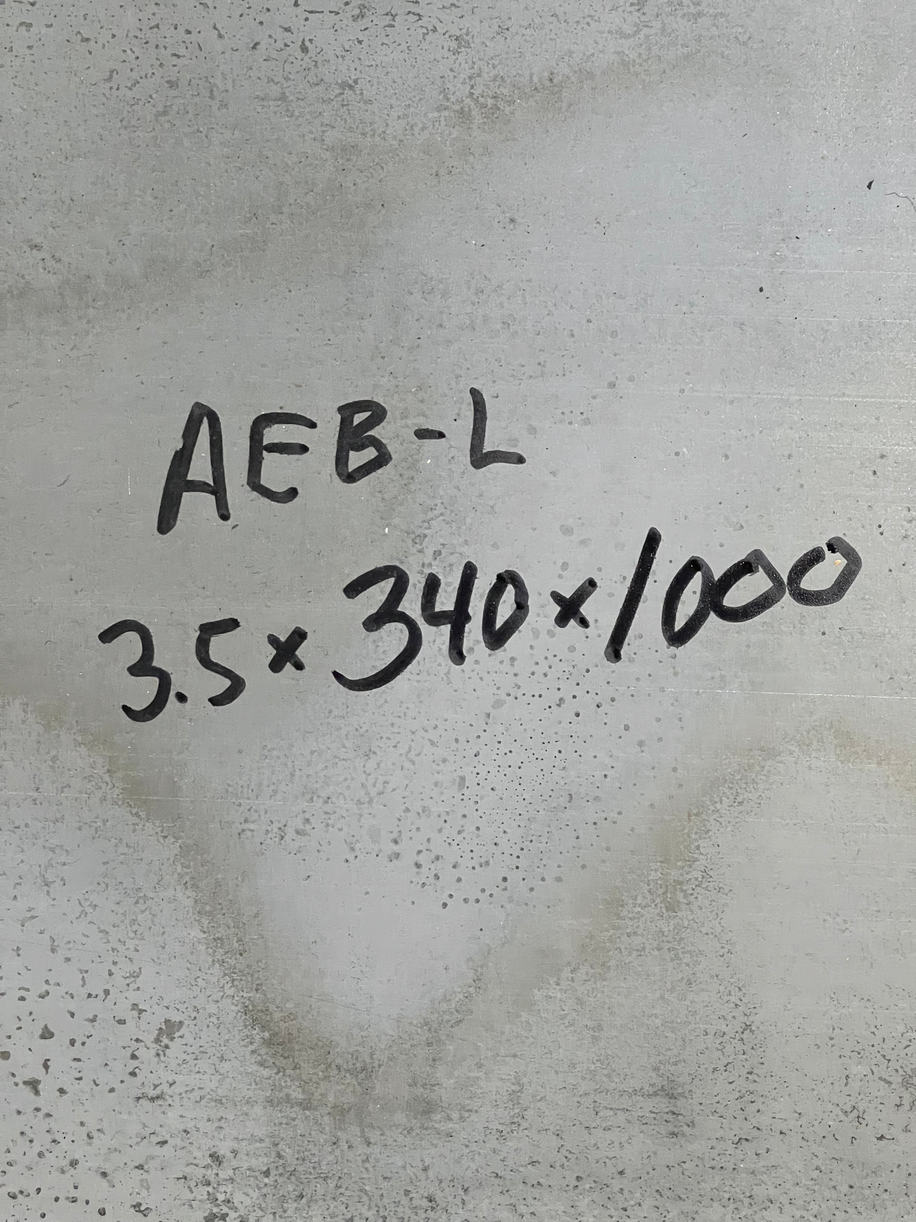 AEB-L Rustfritt knivstål