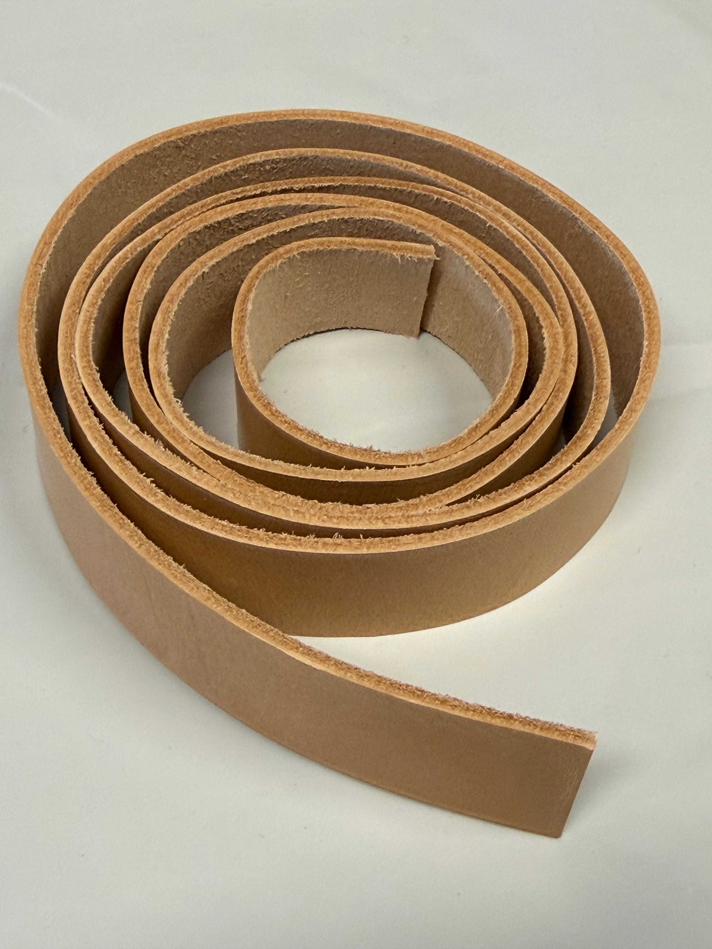 Läder för att göra knivslidor: rårand, slidläder och stropläder/upphängningsläder